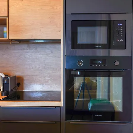 Cameleon Orebic- Beachfront