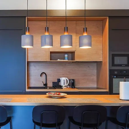 Cameleon Orebic- Beachfront