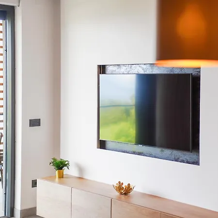 Cameleon Orebic- Beachfront Orebić