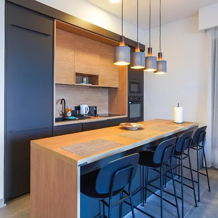 Apartment Cameleon Orebic- Beachfront Orebic