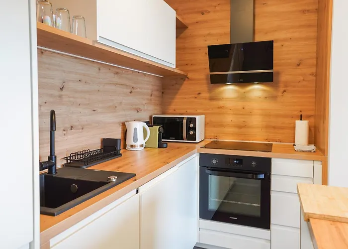 Cameleon Orebic- Beachfront *