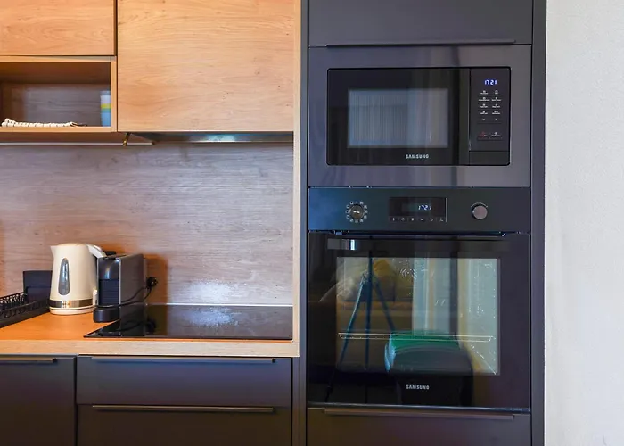 Cameleon Orebic- Beachfront