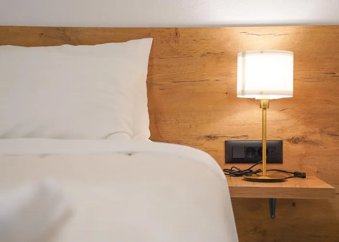 Cameleon Orebic- Beachfront *